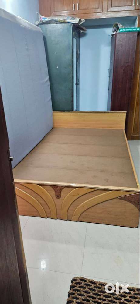 Wooden Cot Double & Single