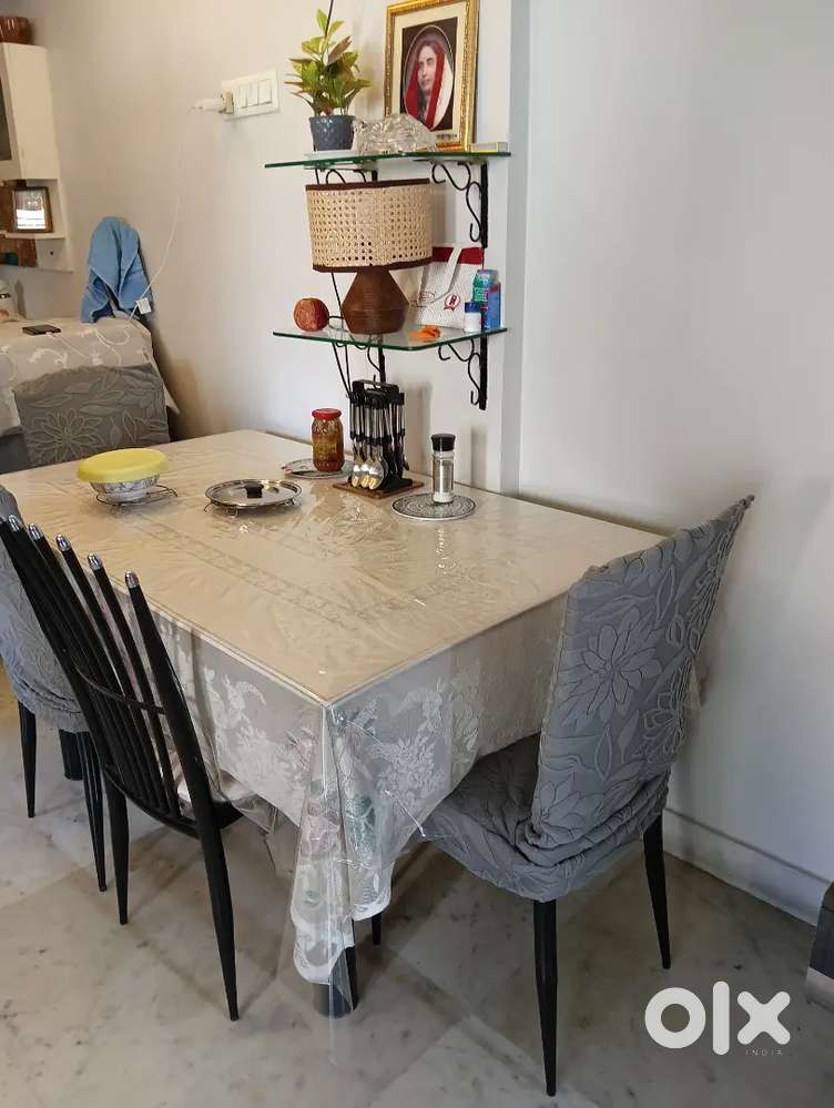 Dinning Table