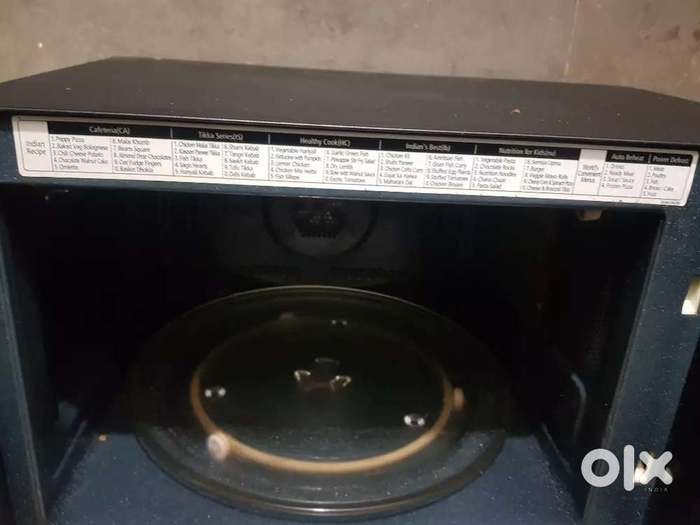 microwave oven
