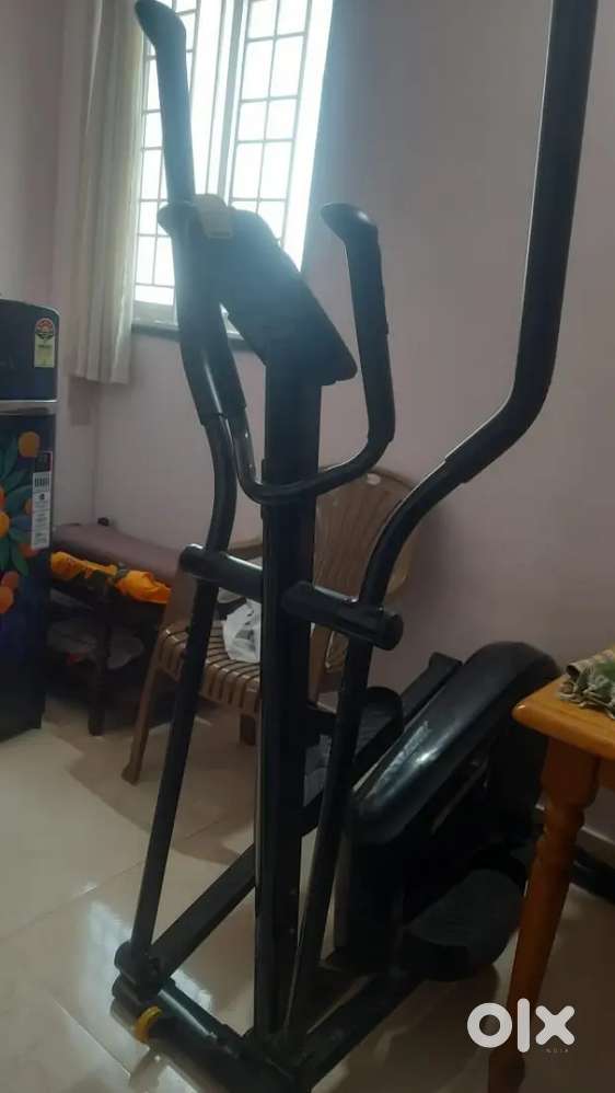 Fitness - Elliptical cross smart trainer Cycle