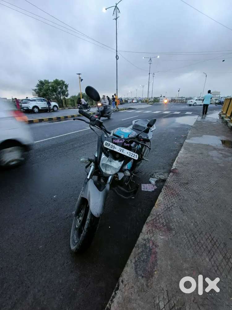 Yamaha fzv2.0