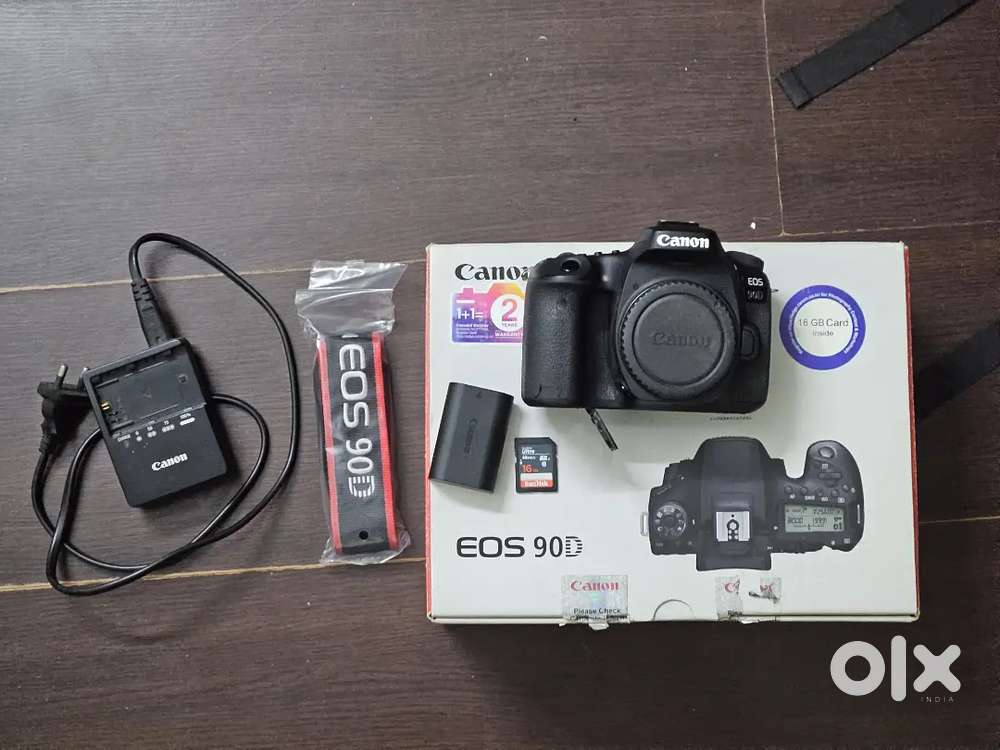 Canon EOS 90D body