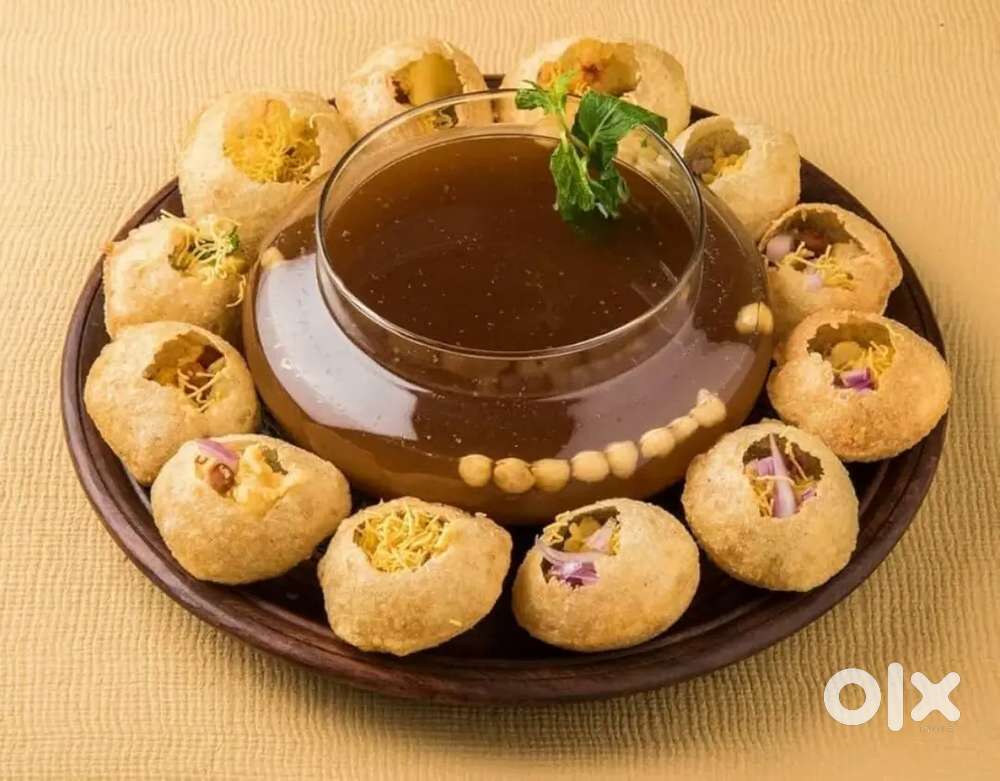 Ak ladka chaiye jo golgape bana sake or bech sake