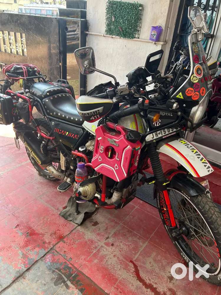 Royal Enfield Himalayan 411  Excellent Condition
– Extra Accessories