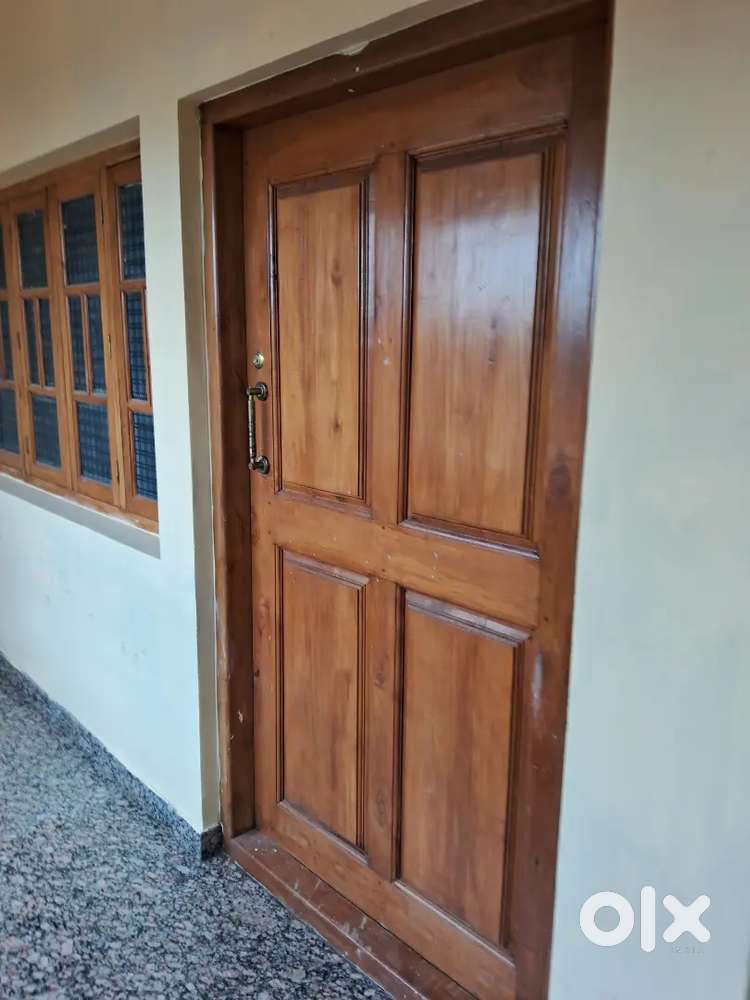 2900 SQ FT OFFICE SPACE AVAILABLE FOR RENT @ BANASHANKARI 6TH STAGE