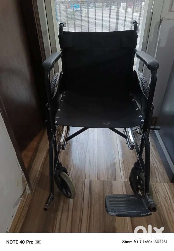 For Sale Used Wheel Chair in Ghaziabad