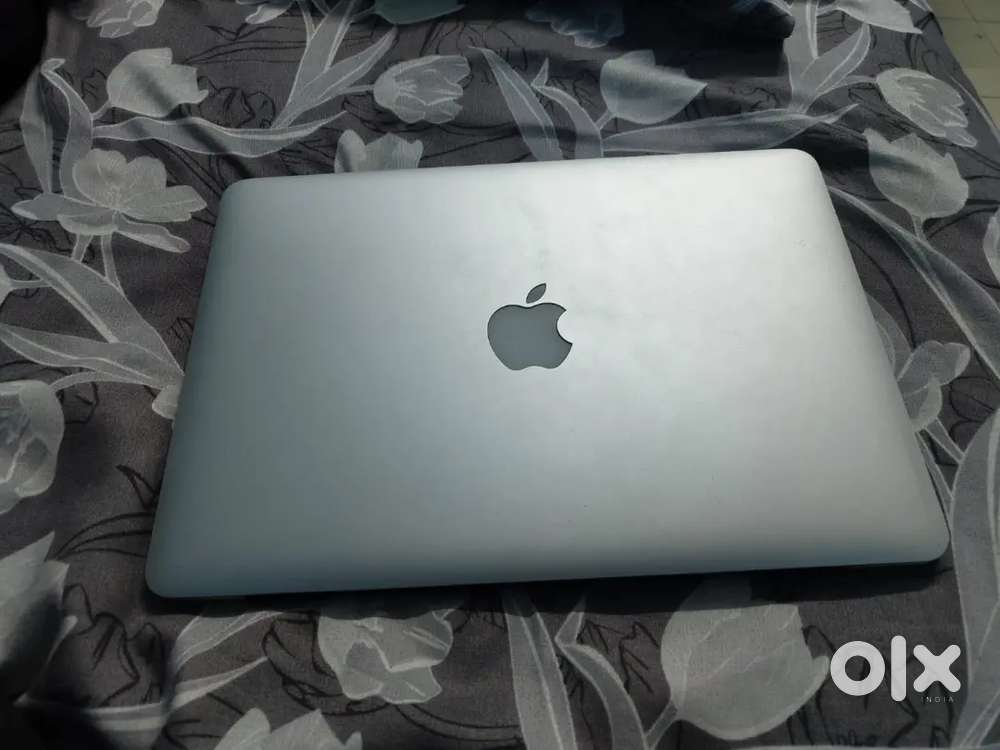 Macbook pro (retina,13 inch)