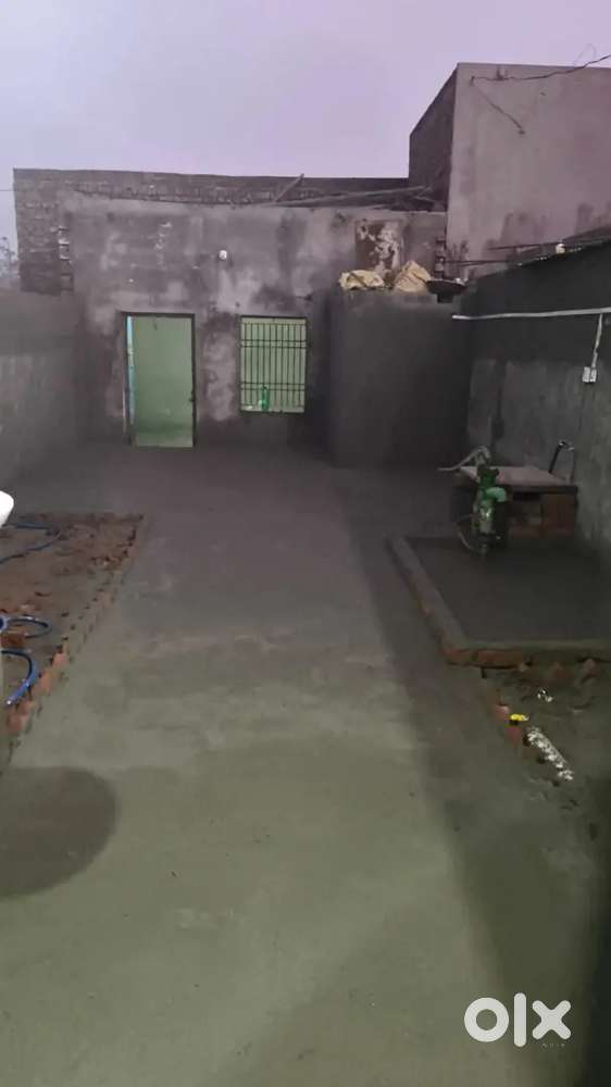 Plot and one room for sale in Vrindavan