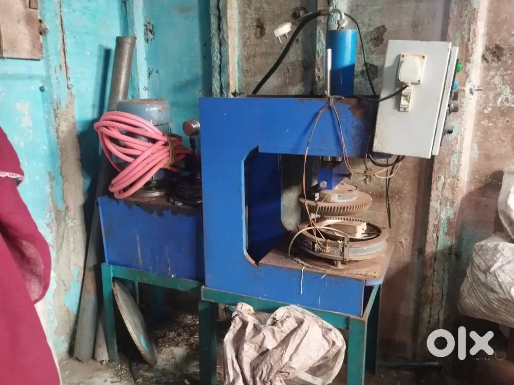 Hydraulic Paper Plate Machine  Full Working Condition  Only ₹90,000
