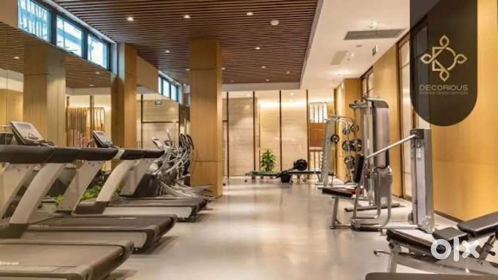 Wanted m/ f partime / fulltime  counter staffs inside branded gym