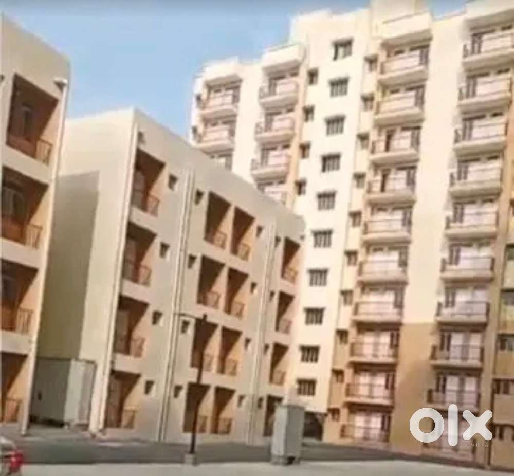 One BHK independent flat in Emmaar LIG nearbshaheed Path Plassio Mall