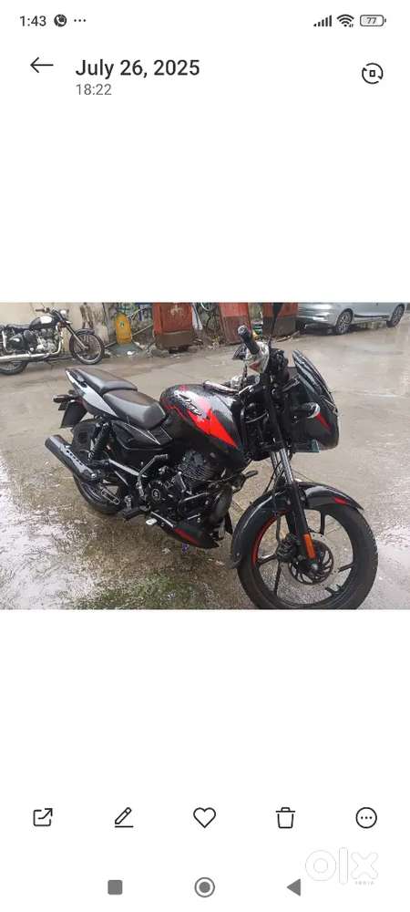 Pulsar 125