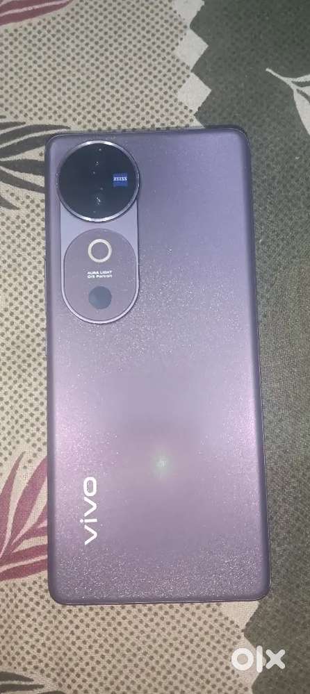 Vivo v40 ok
