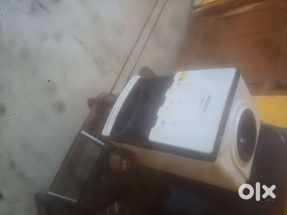 Water cooler voltas