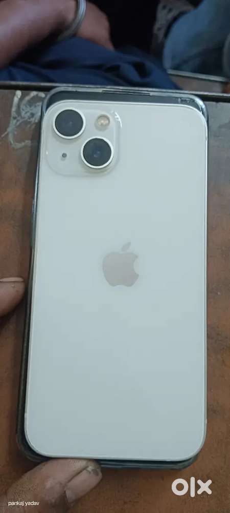 I'm selling my newly buy iphone with box