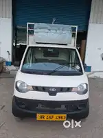 Mahindra Jeeto cng 400
