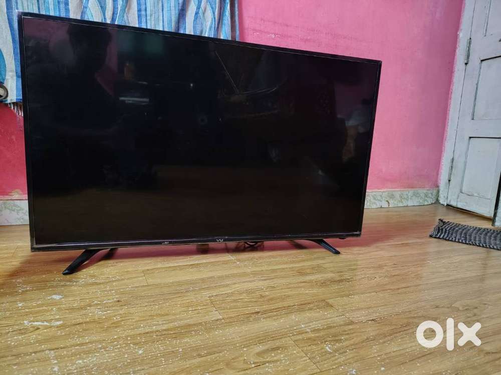 Vu 43inch TV 1000rs