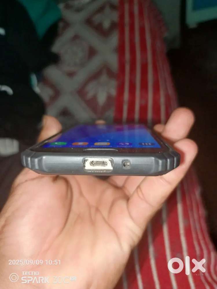 Galaxy j2 ram 2 16