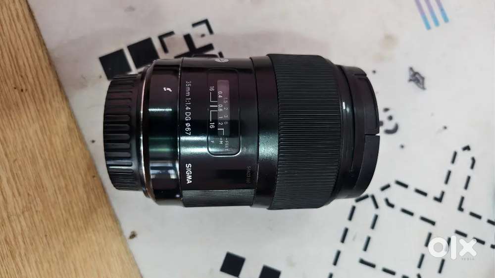 Sigma 35mm F1.4 Canon EF mount Genuine Condition