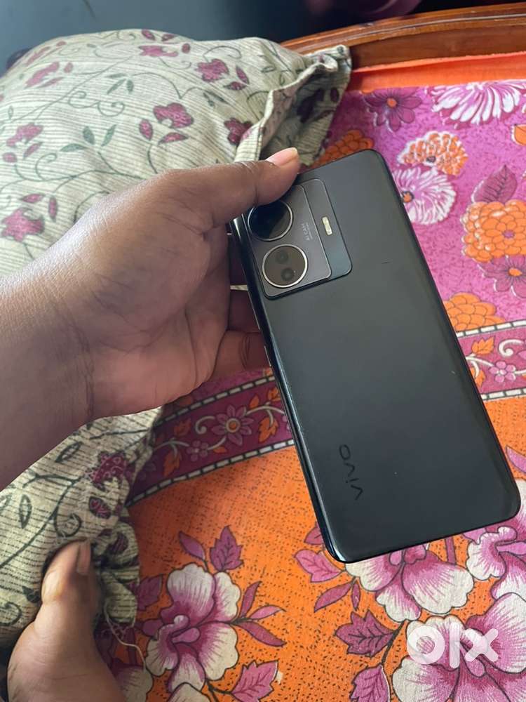 Vivo T1 Pro 8+128gb Original charger available