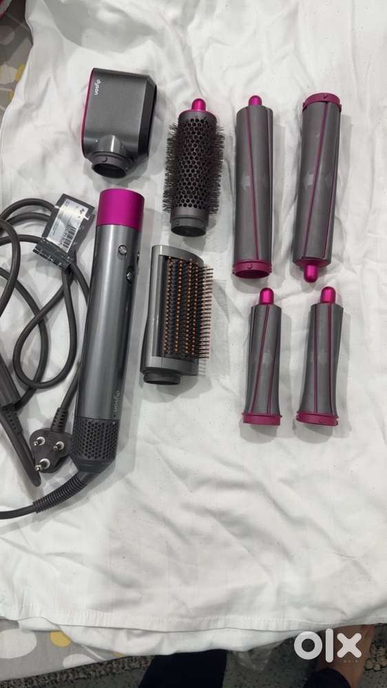 Dyson Airwrap & Hair Straightener - Excellent Condition