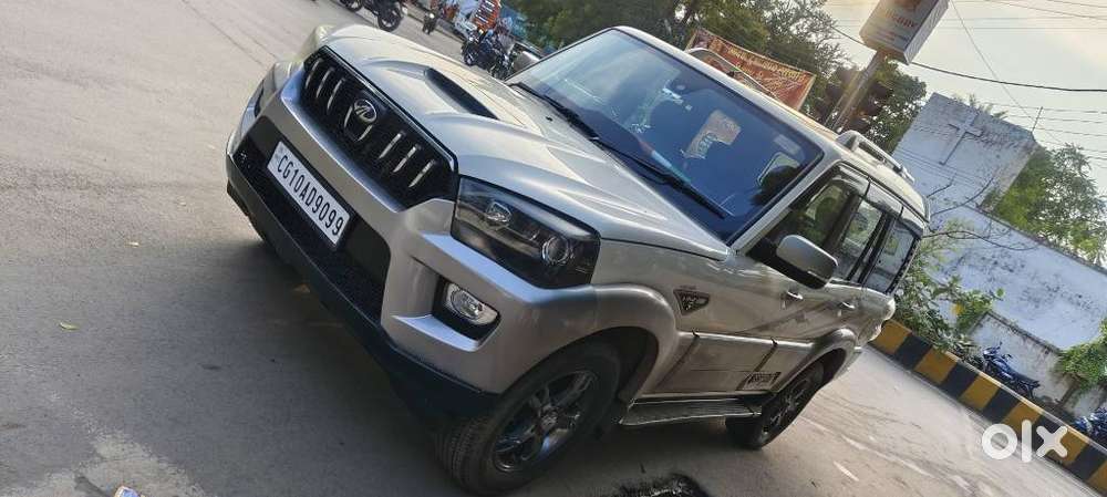 Mahindra Scorpio S10, 2016, Diesel