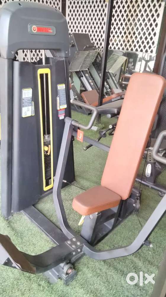 Selling me gym equipment