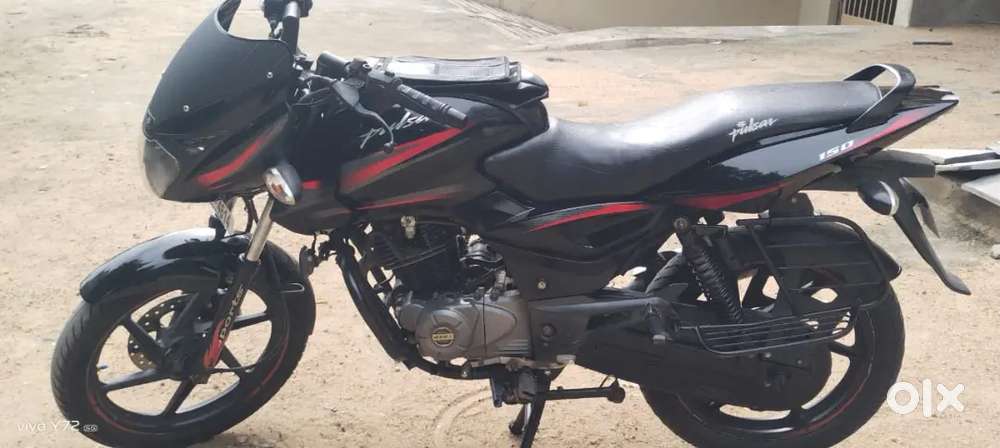 Bajaj pulsar 150
