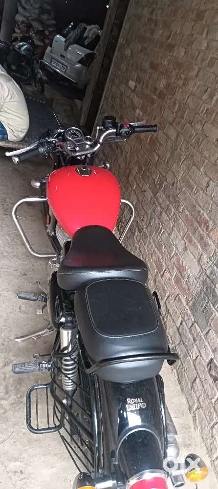 UP 21  Royal Enfield bullet classic 350 cc good condition
