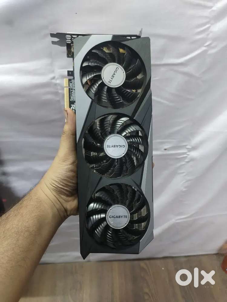 GIGABYTE RTX 3070 8GB DDR6 GRAPHICS CARD 3RIPL FAN WITH BOX