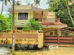 4 Bed Double Storied Independent House കുടപ്പനക്കുന്ന് 20,000/-