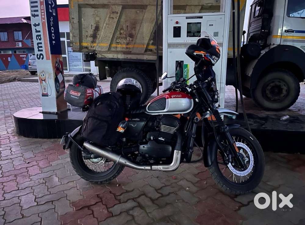 Yezdi Scrambler 350