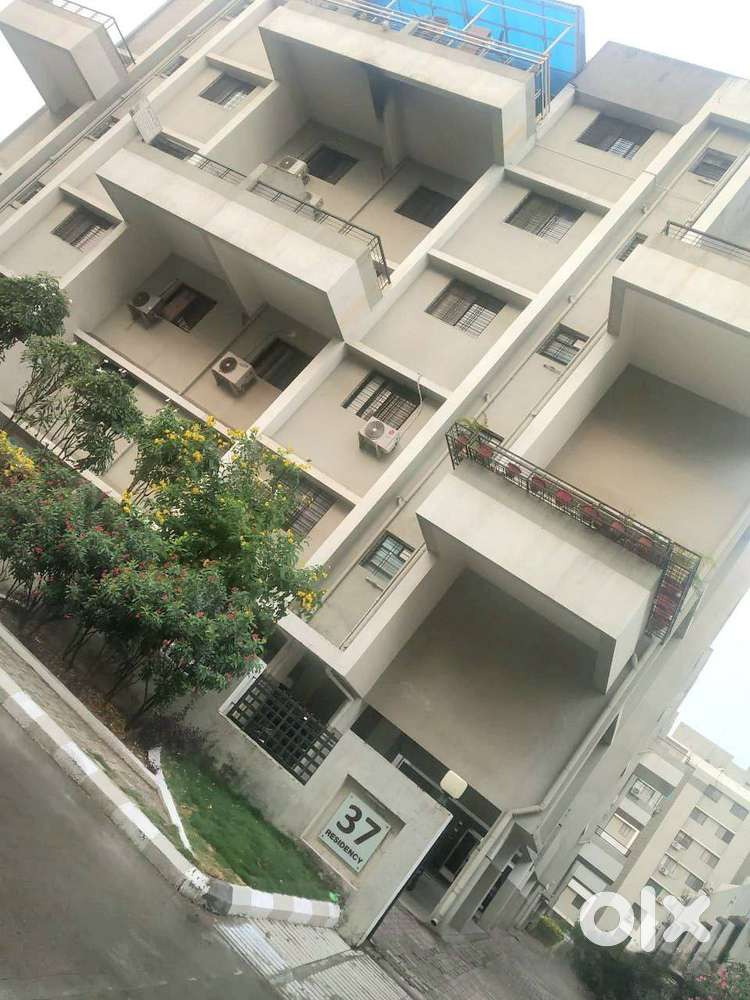 Luxurious 2BHK Flat is available on rent Leverage Green Society Koradi