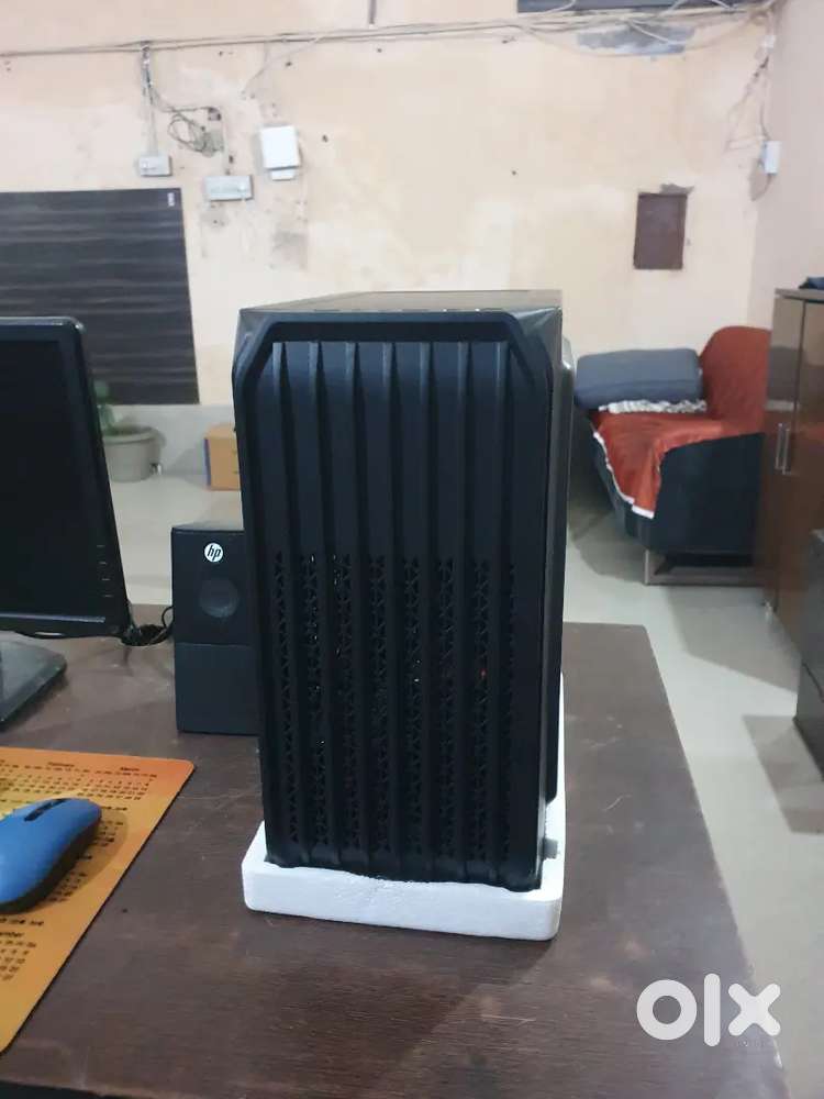 Computer Cabinet 128 GB SSD 500 GB Hard Disk