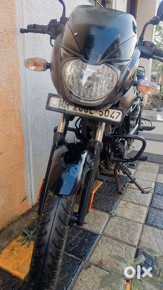 BAJAJ PULSAR 125, 2023