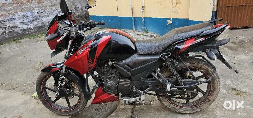 कटिहार रजिस्टर्ड TVS अपाची आरटीआर l बेहतरीन कंडीशन में बेचने के लिए