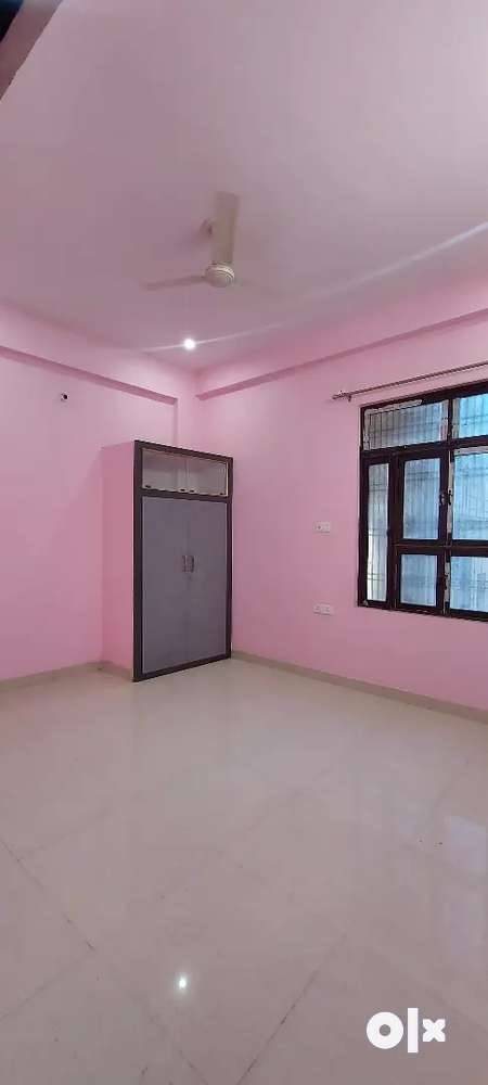 Singh Property Dealer 2 BHK Flat Rent In Apartment Manduadih