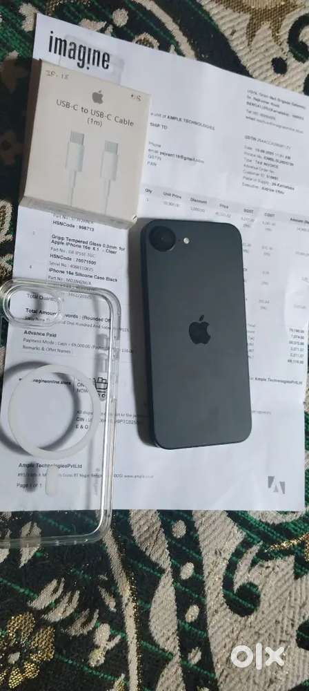 I phone 16e 128 GB 20 days old battery health 100 with bill cable