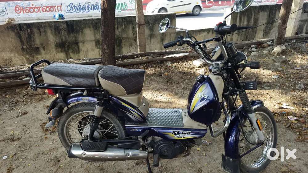 Xl100 HD DELUXE, SELF, Showroom condition,, madurai registration