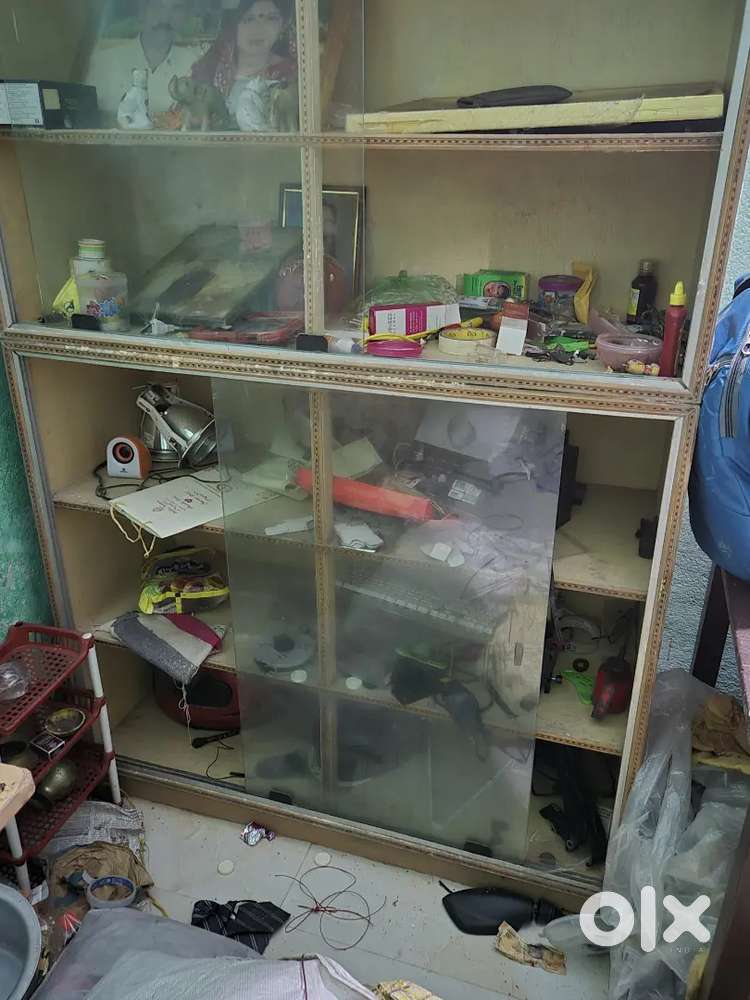 GLASS RACK