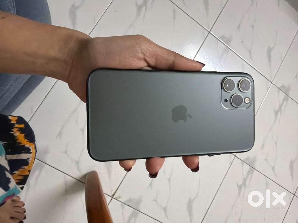 Apple iPhone 11 Pro – Midnight Green (64GB, 2019 Model)