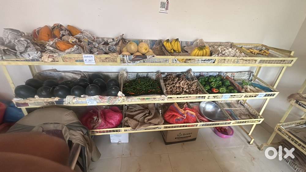 Vegetable shop for sale