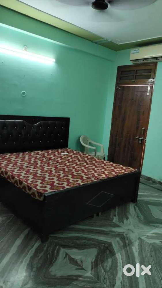 1 ROOM SET FOR RENT IN MANSAROVAR NEAR TRANSPORT NAGAR FULLY FURNISHED