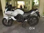 “Yamaha Fazer 2013 – Smooth Ride, Powerful Sound, Single-Hand Use”