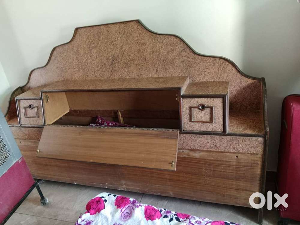 Double Bed Back  Wooden Headboard
