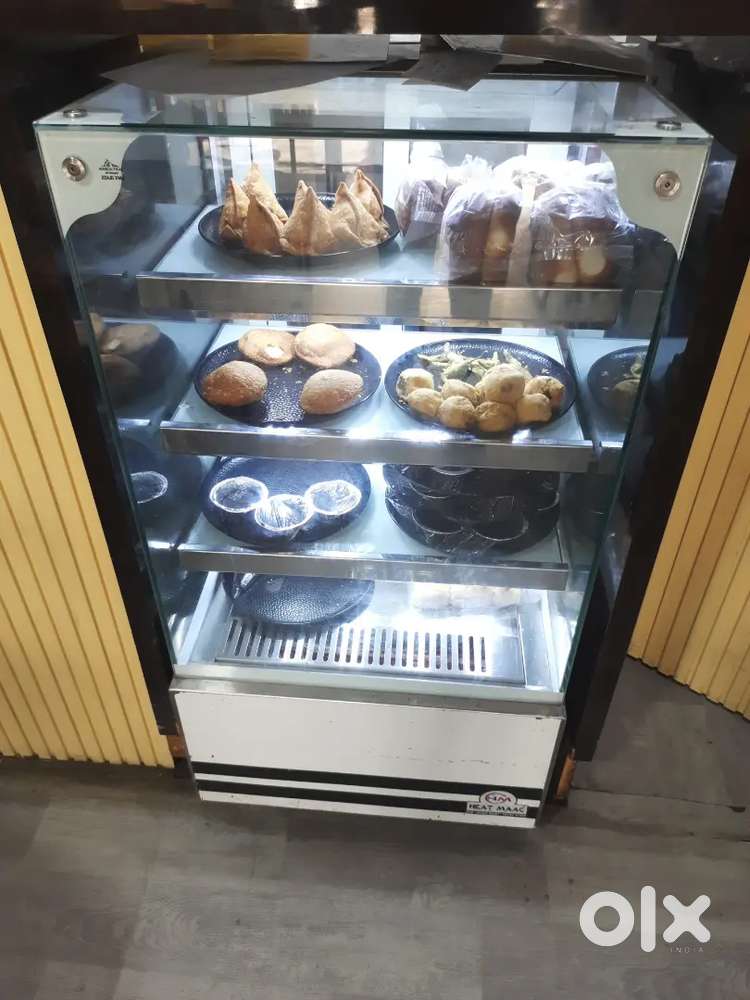Running cafe for sale urgently!
