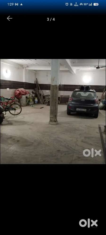 The hall of 900 square feet