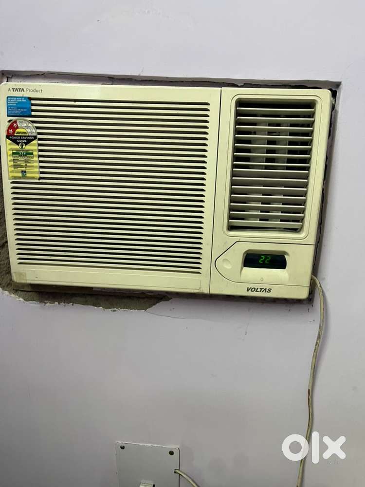Voltas window AC 1.5 T