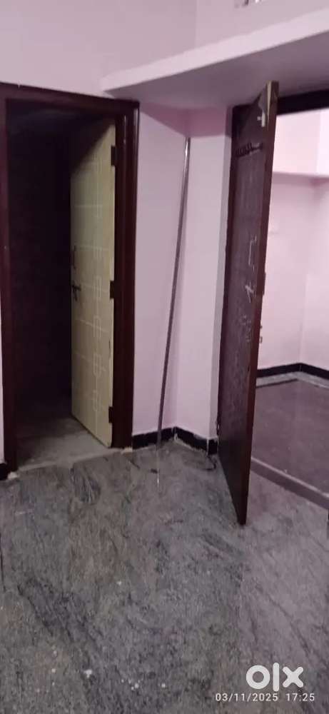 First floor for rent