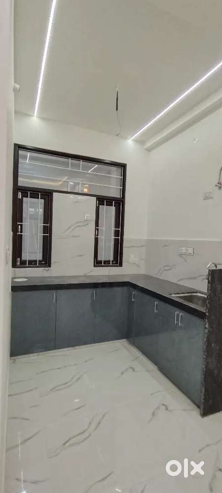 Luxurious 3bhk Villa 20 Ka Front